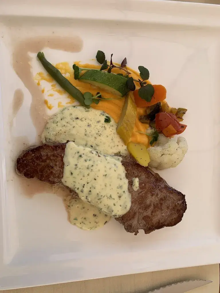 Ralph Catch_Auberge communale de Berolle_Berolle_review