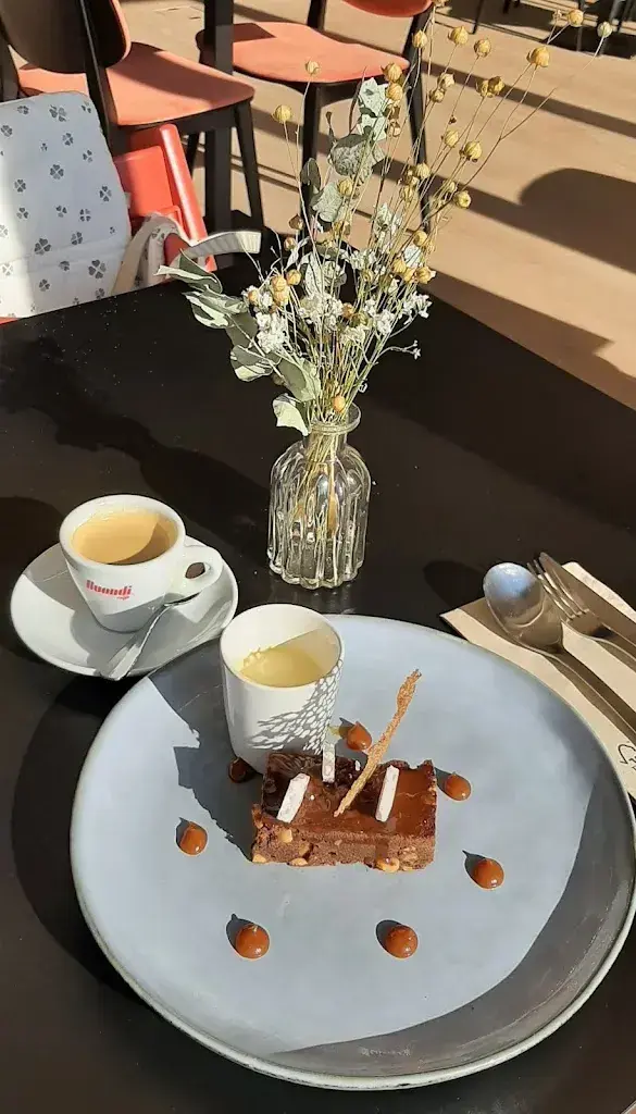 Andy Guinand_AFTERWORK Bistro & Rooftop_Etoy_review