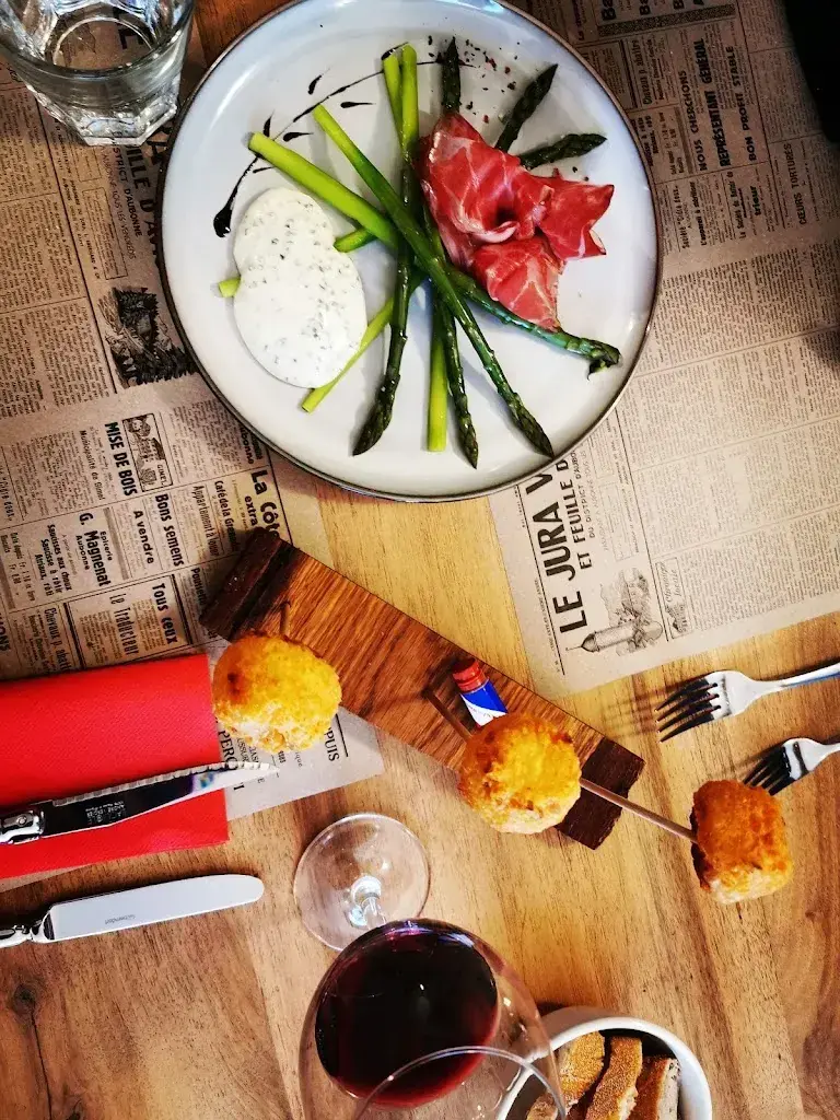 Elsa Jo_Le Cercle_Aubonne_Bewertung