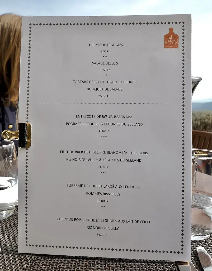 Sebastian Reiz_Belle5_Bellerive_avis