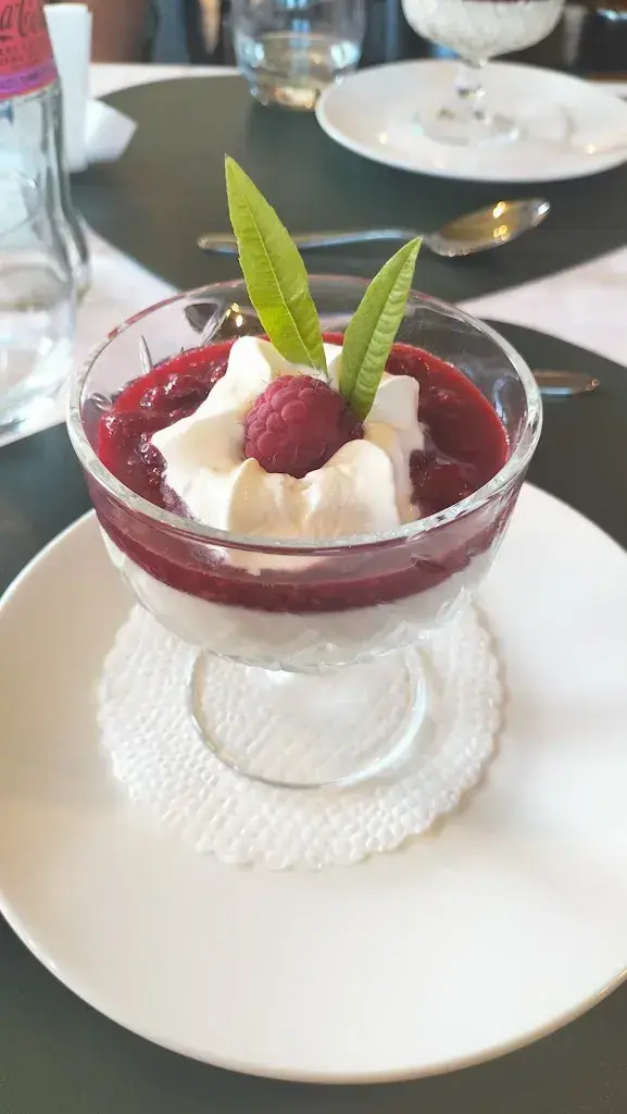 Menü_Restaurant les Trois Suisses_Salavaux_Bild_8