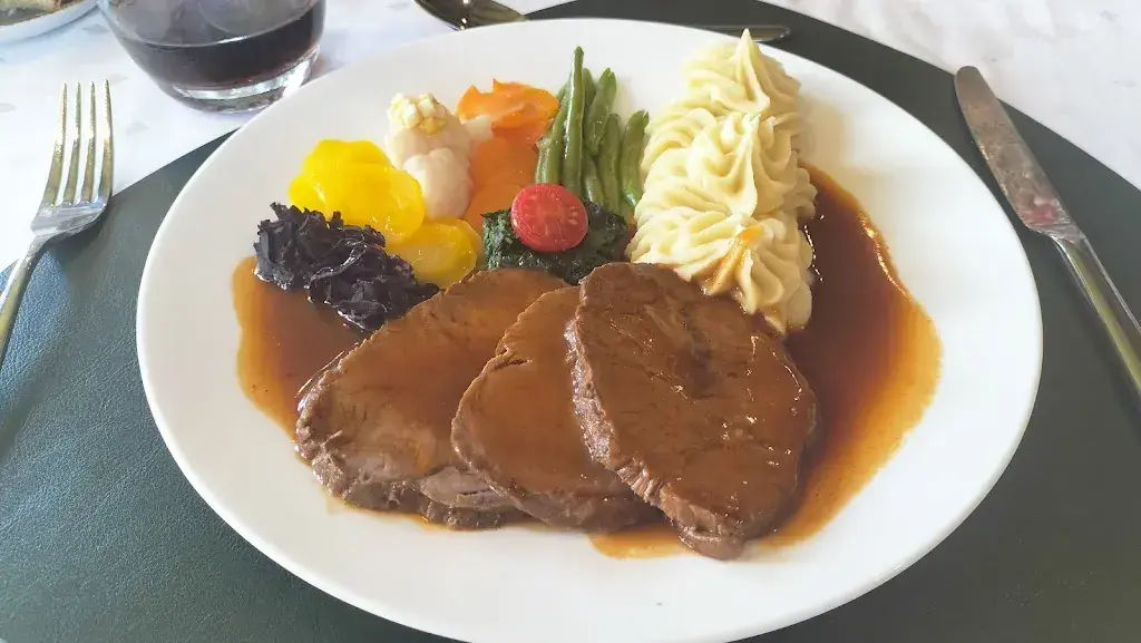 Menü_Restaurant les Trois Suisses_Salavaux_Bild_9