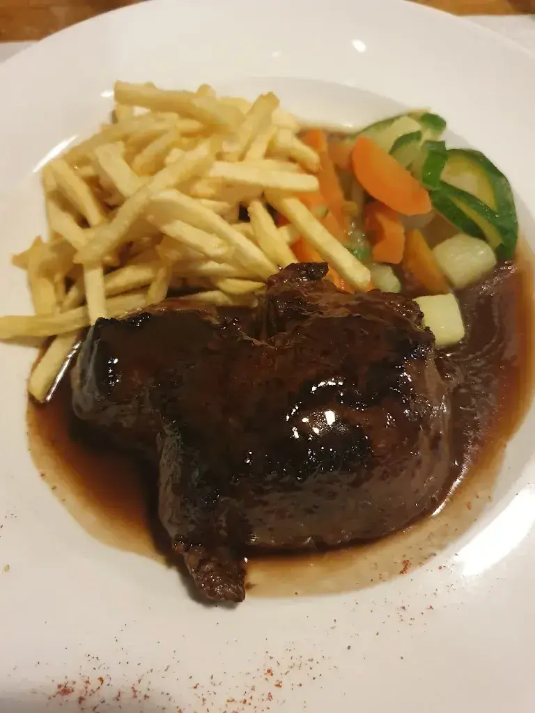 Auberge du Chêne ristorante a Pampigny