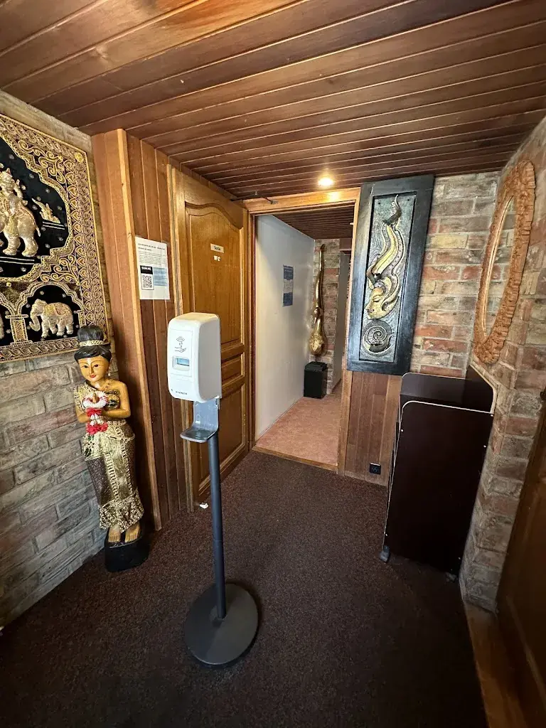 แม่บ้านพาลุย_Tawan Thai ChokDee Sàrl_Cossonay_review