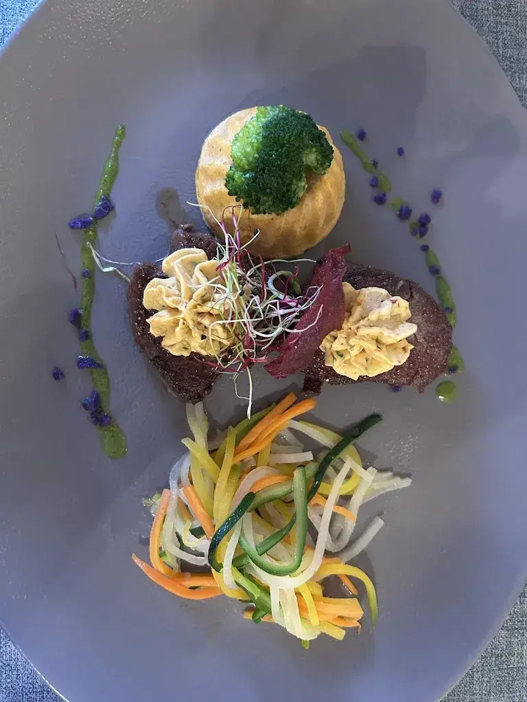 Eliane Roch_Maison de ville de Grancy_Grancy_review