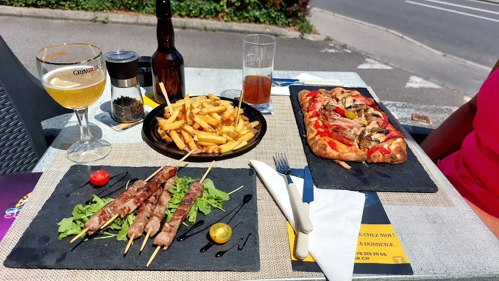 KaG 9_Attimo - Bistrot & Cocktail Bar_Penthalaz_review