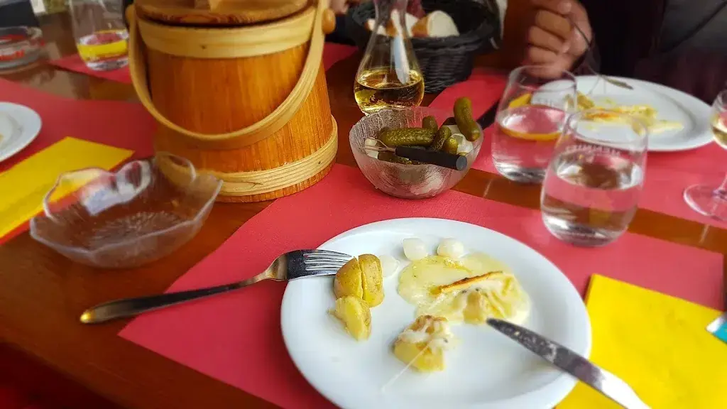 Menu_Hôtel-Restaurant de Moiry_Grimentz_immagine_2