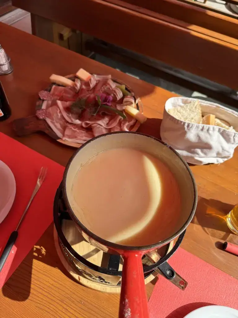 Menu_Hôtel-Restaurant de Moiry_Grimentz_immagine_9