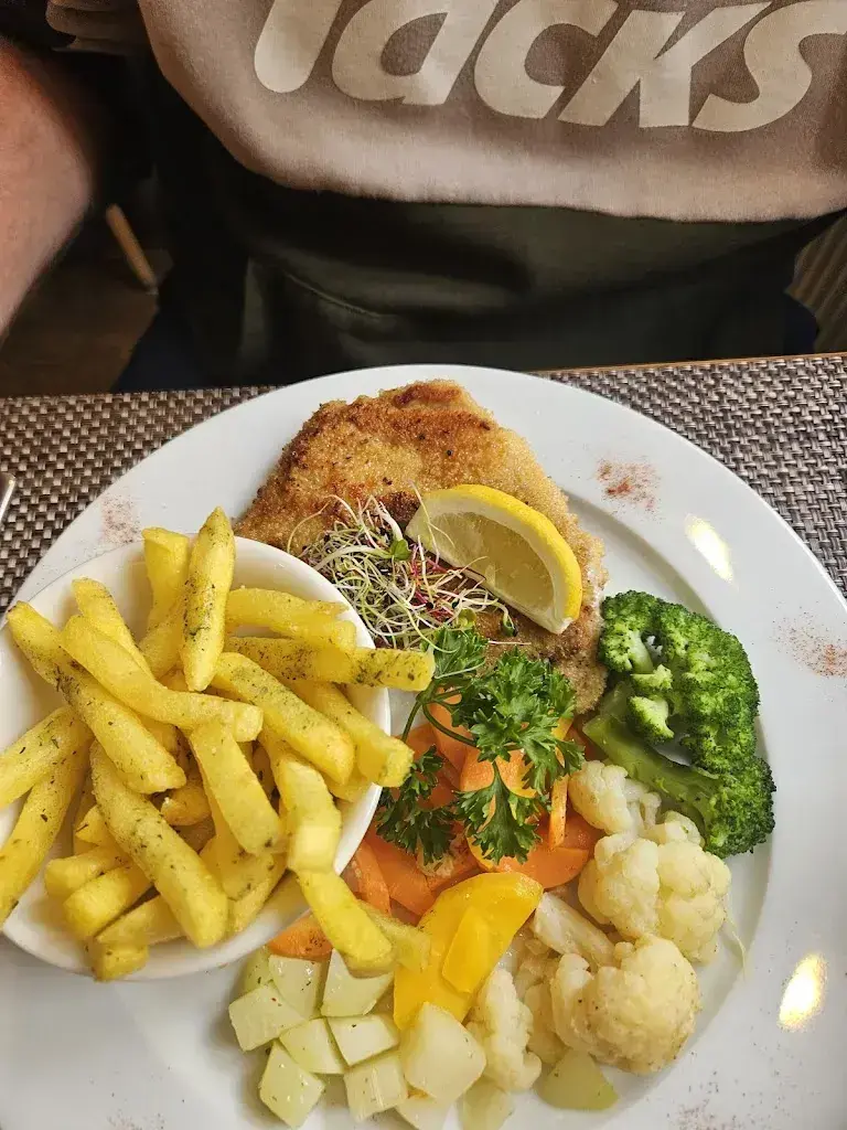 Vanessa Teuscher_Cafe Restaurant Pöstli_Langnau im Emmental_reseña