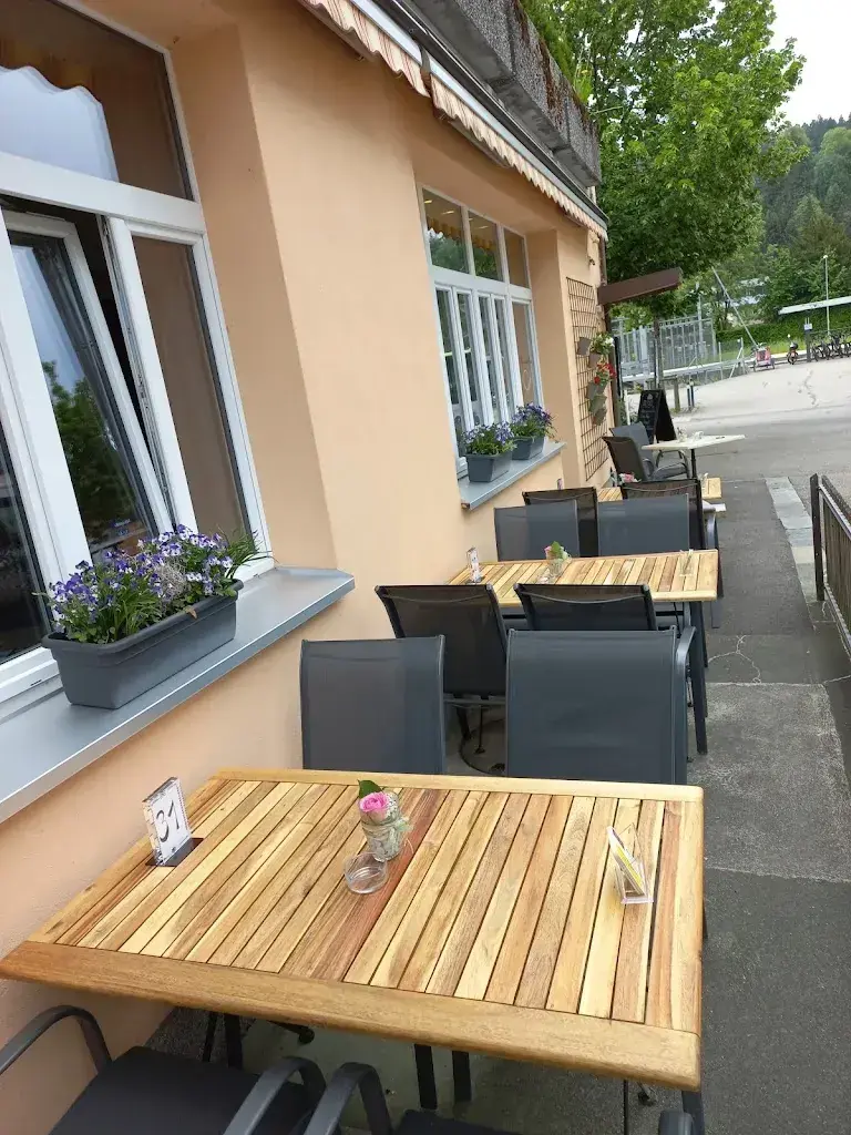 Cafe Restaurant Pöstli restaurant à Langnau im Emmental