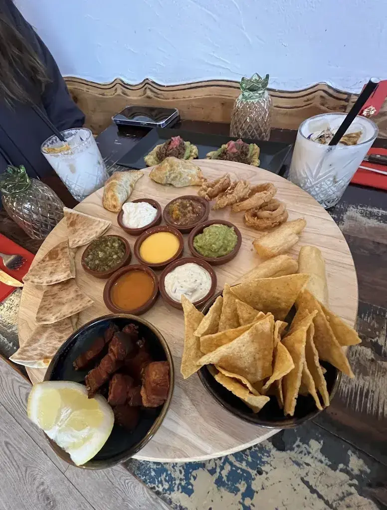 freddy javier_Latino Restaurant & Bar_Clarens_review