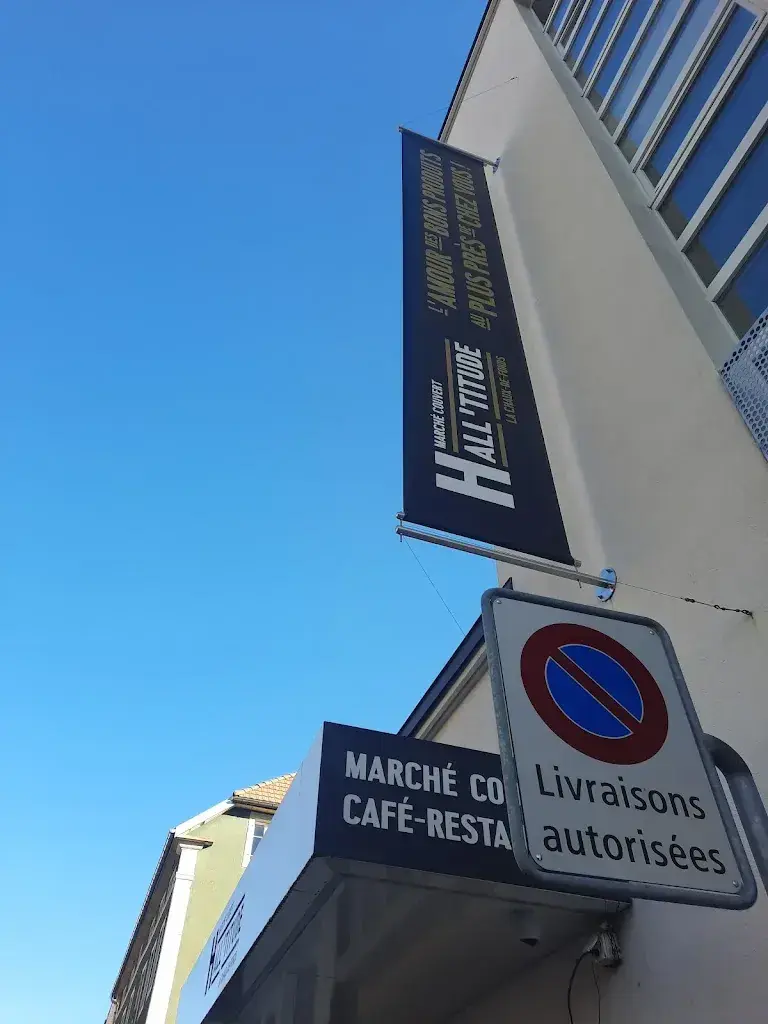 Christine Renaud_La Halle des Sens_La Chaux-de-Fonds_review