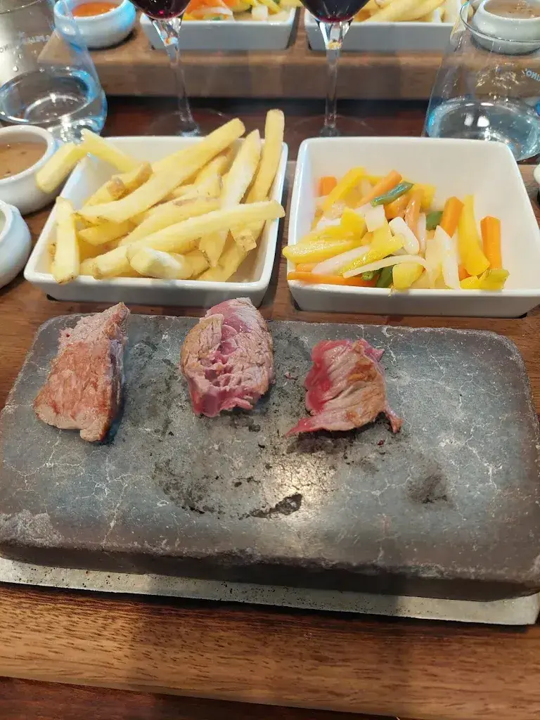 Menu_Restaurant Le1037_Etagnières_image_5