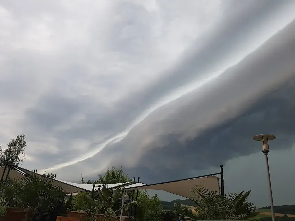 Naomi Puttick_Café restaurant de la Gare_La Sarraz_review