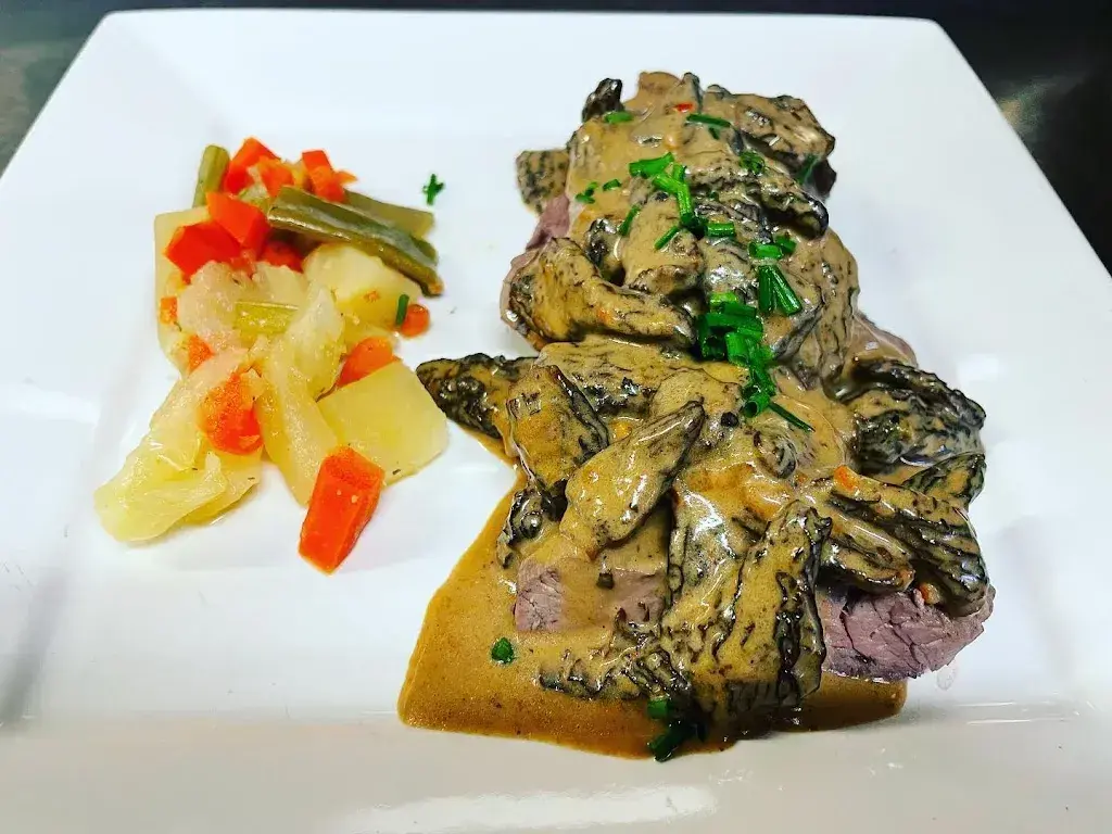 Menu_Café-Restaurant de la Poste et Cavin Traiteurs_Villars-Mendraz_image_8