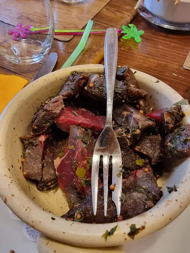 Resize Smith_Café-Restaurant de la Poste et Cavin Traiteurs_Villars-Mendraz_review