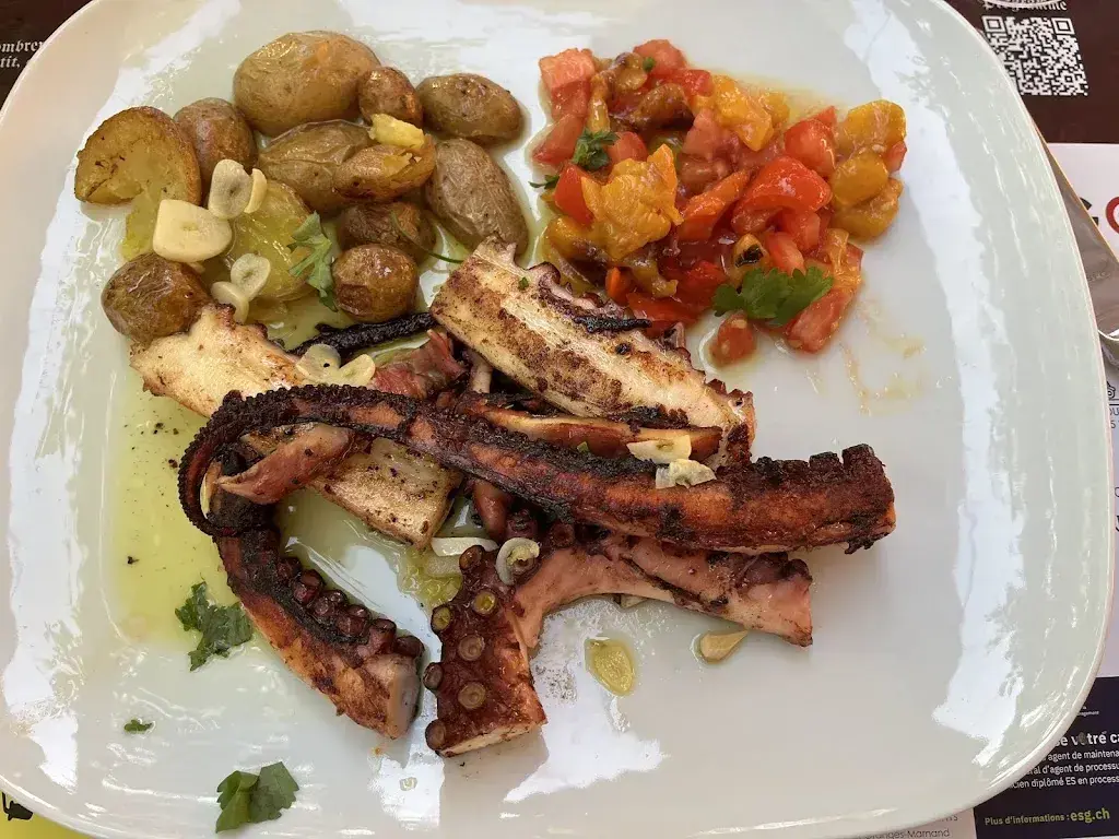 AB Pisca_Hôtel du Lion d'Or_Vuarrens_avis