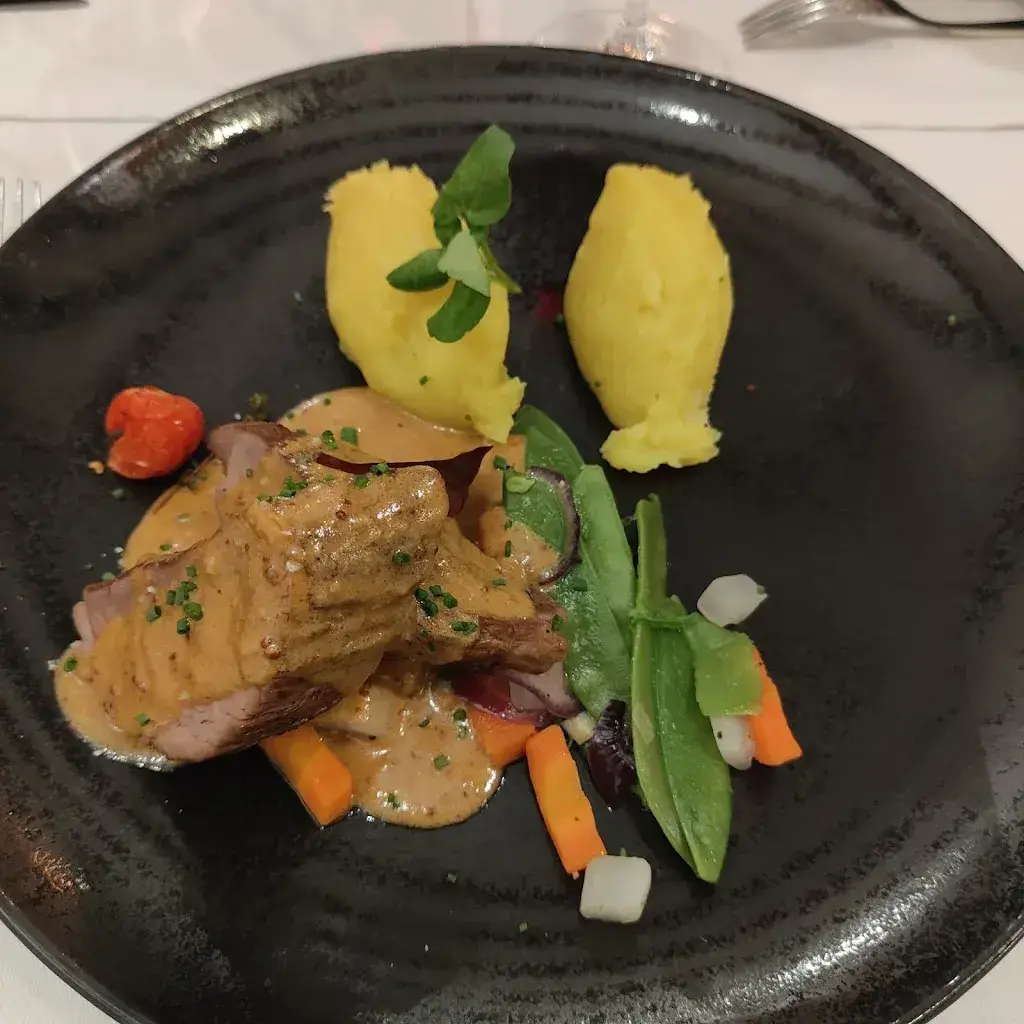 Restaurant du Golf Club Domaine du Brésil ristorante a Goumoens-le-Jux