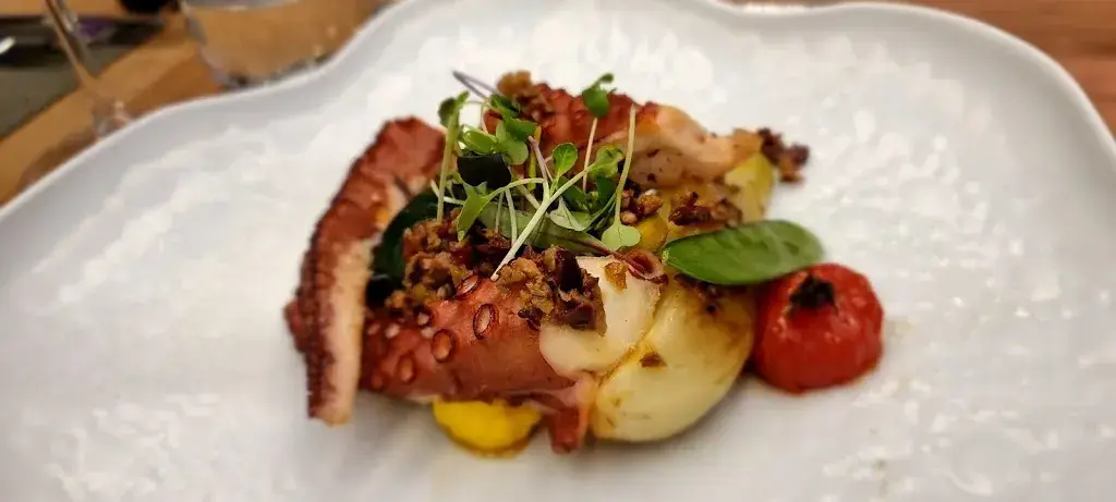 Jonas Winckler_La petite folie_Grandson_reseña