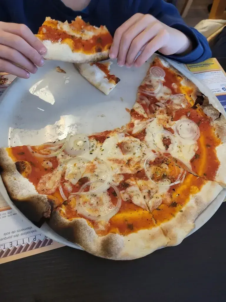 D R_Couronne_Echallens_review