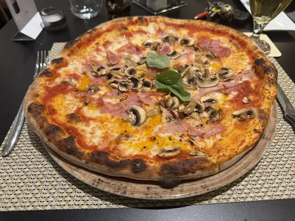 Claudio Benedetti_Restaurant Pizza Des Anges Echallens_Echallens_Bewertung