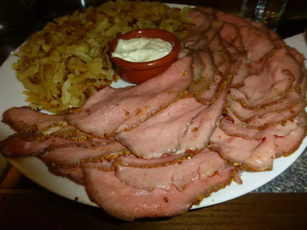 Anita Maeder_Chalet-Restaurant Les Preisettes_Bullet_review