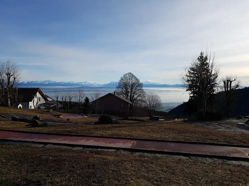 Marie-antoinette Jaquemet_Restaurant La Boîte à Musique_Rasses_review