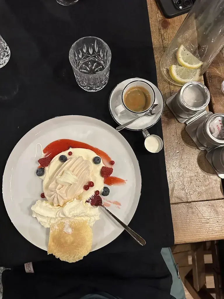 D. T._Alphütte Saas-Fee_Saas-Fee_review