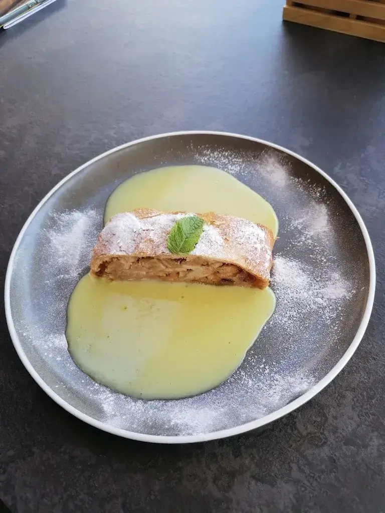 Menu_Bergrestaurant Hannig_Saas-Fee_imagen_1