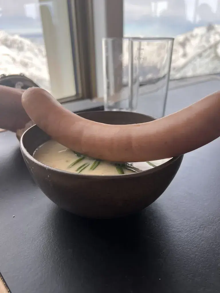 Menu_Drehrestaurant Allalin_Saas-Fee_image_9