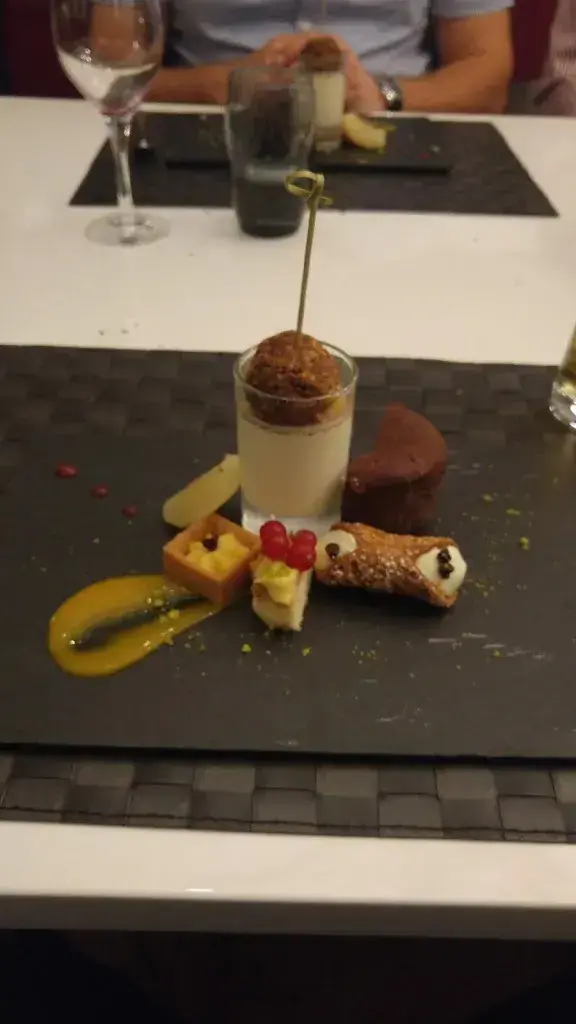 Menu_Restaurant et traiteur Les Quais_Grandson_image_4