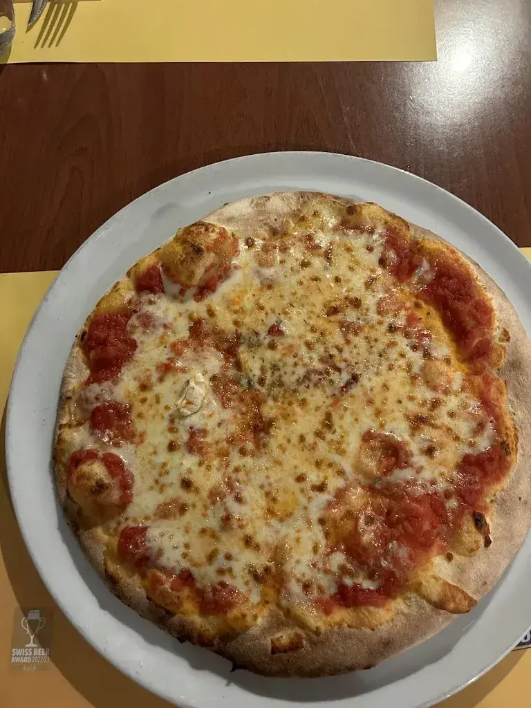 Menu_Restaurant Pizzeria CASTELLO_Grandson_image_4