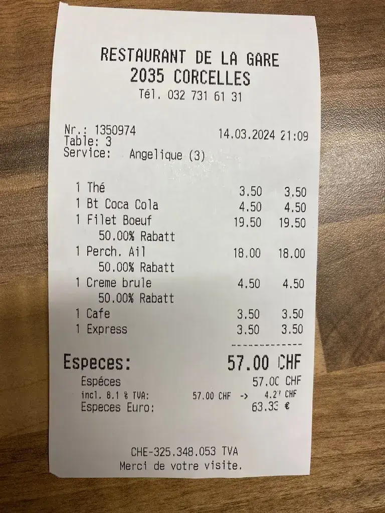 Maxime Sonnenwyl_Restaurant de la Gare. Salle au 1 - er etage_Corcelles-Cormondrèche_review