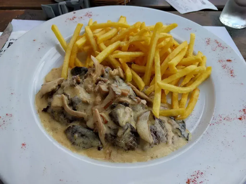 Roman Zürcher_Restaurant Pizzeria Café du Pont_Sainte-Croix_avis