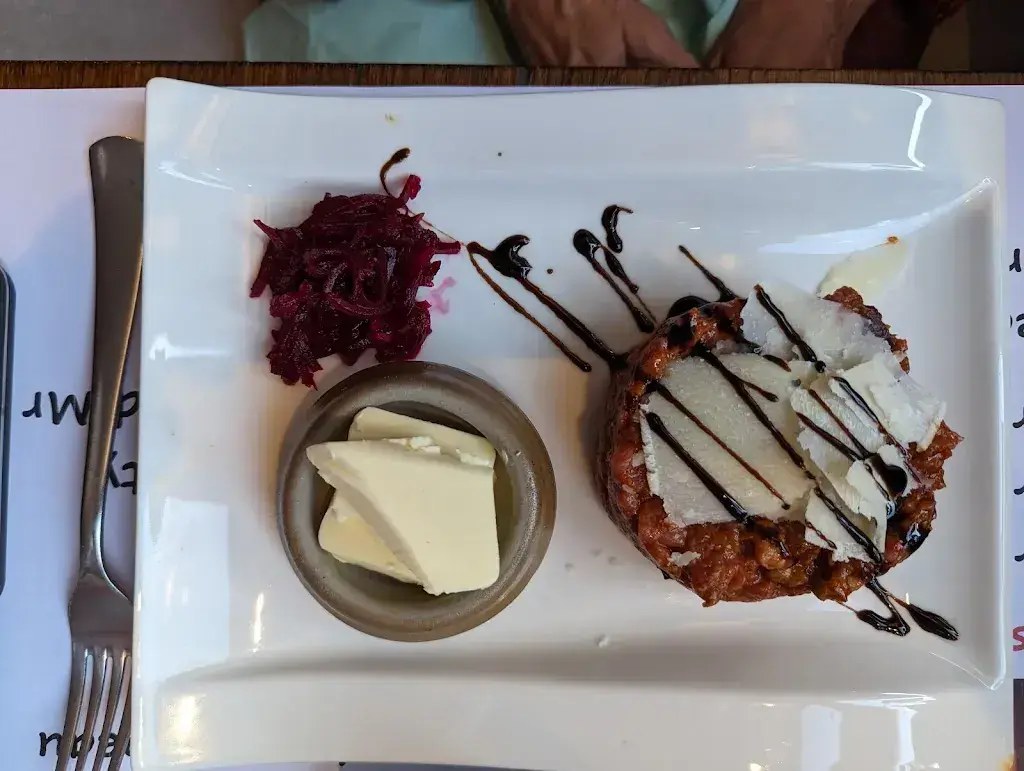 François Rodigari_Café 12_Sainte-Croix_review