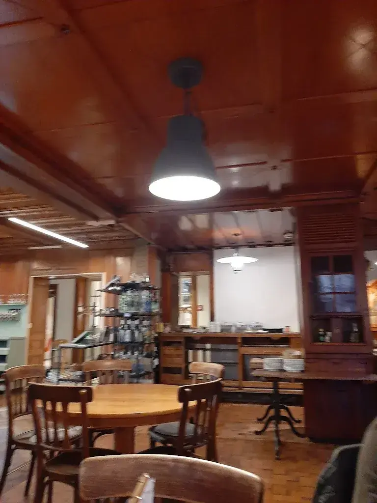 Carmen Ae_Hôtel restaurant de l'Aigle_Couvet_review