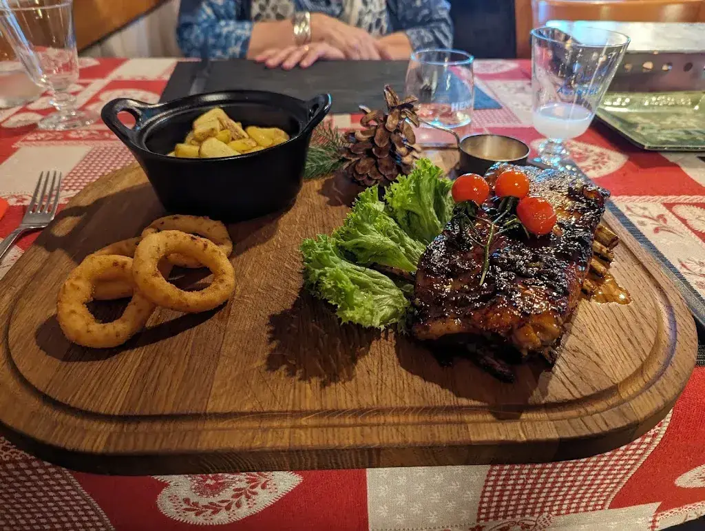 Henry_Restaurant Les Plânes Couvet_Couvet_review