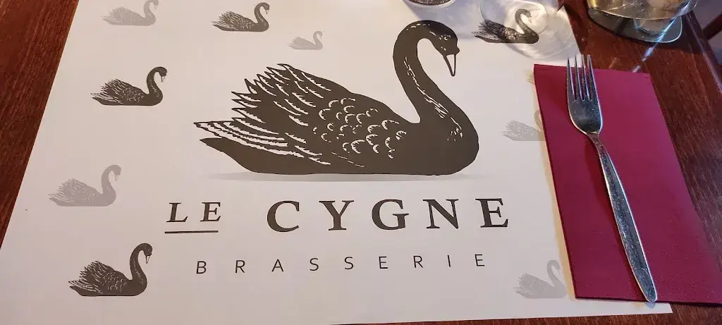 Hector lopez Esquivel_Le Cygne Brasserie Lausanne_Lausanne_avis