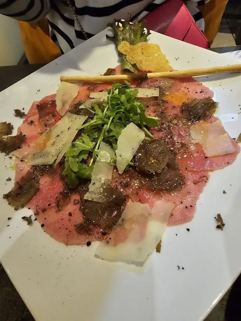 Chaiu wee Tan_Restaurant La Piazza_Paudex_review