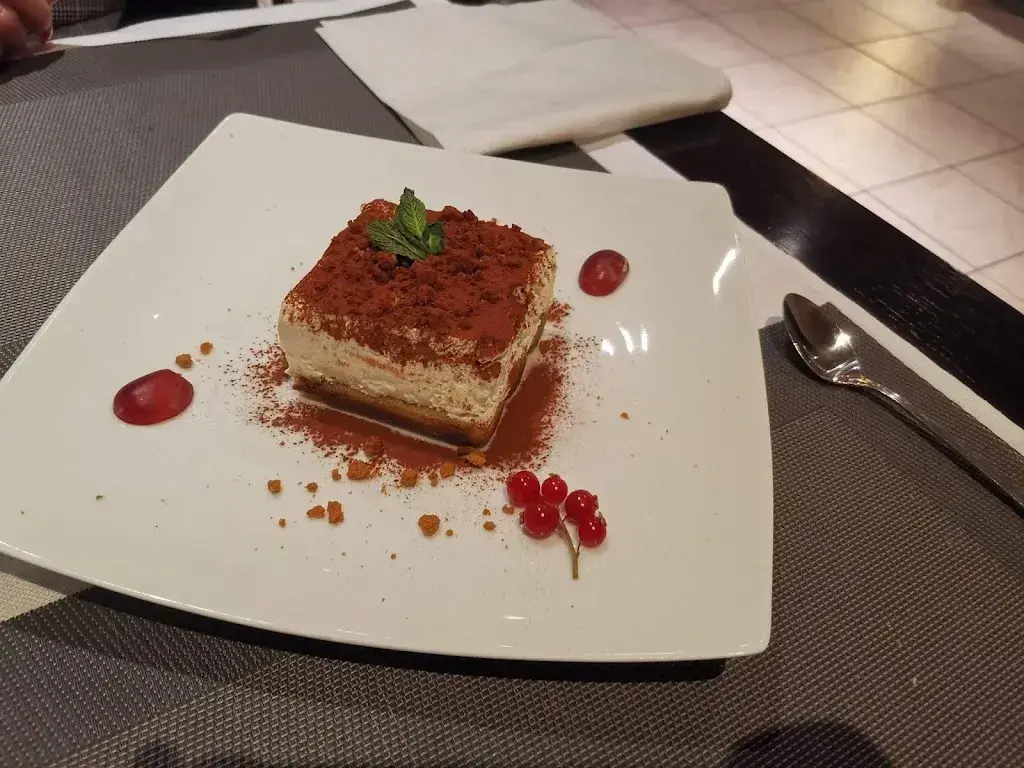 Francesca Durante_Restaurant La Piazza_Paudex_review