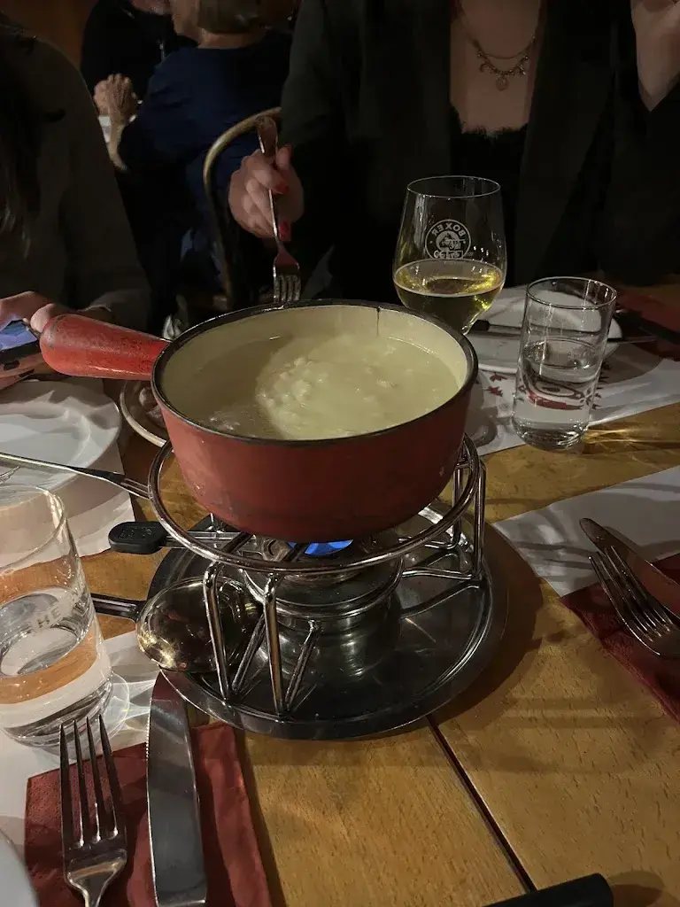 Tea Lönnback_Auberge du Chalet des Enfants_Le Mont-sur-Lausanne_recensione