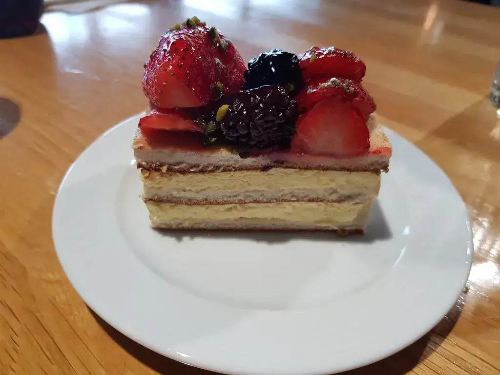 Shari McConahay_restaurant Migros - Romanel-sur-Lausanne_Romanel-sur-Lausanne_review