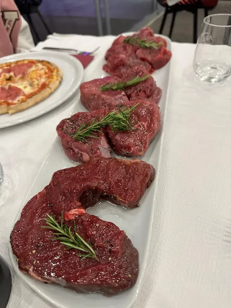 Souliphone Dalavong_www.lacoccinelle-romanel.ch_Romanel-sur-Lausanne_review