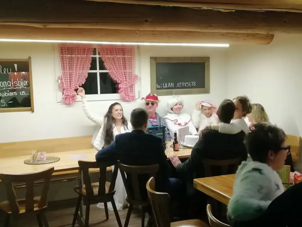 Chuestall-Bar restaurant in Melchnau