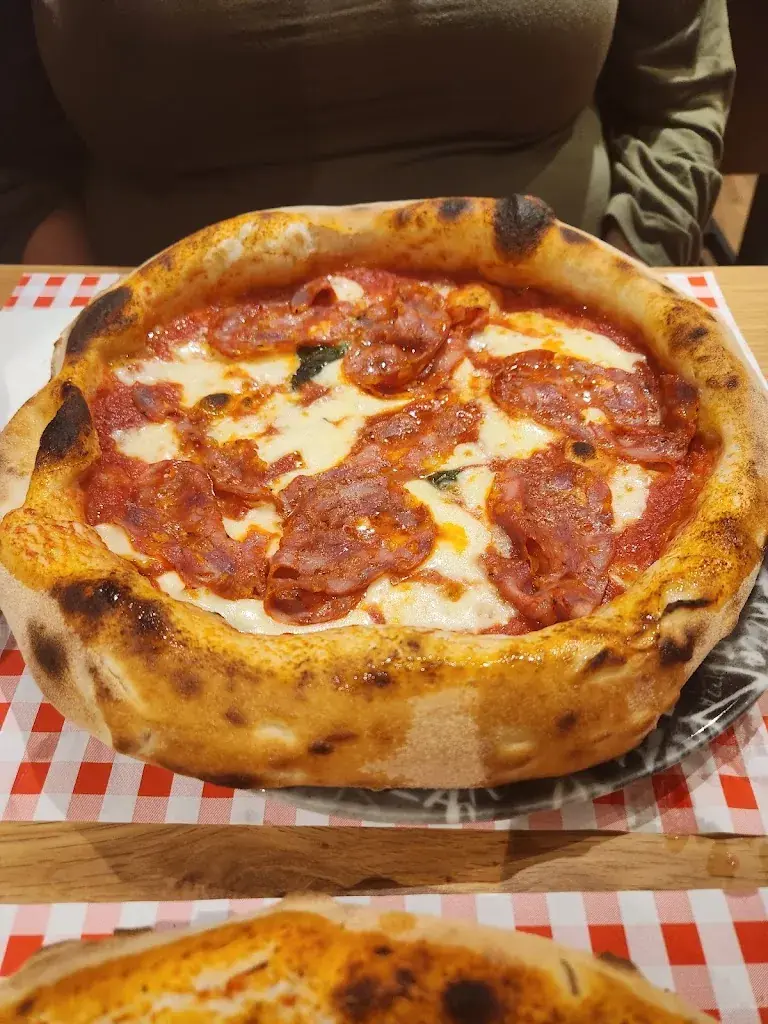 Michael Parra_La Casa · Restaurant italien et pizzeria à Lausanne (Prilly-Malley)_Prilly_review