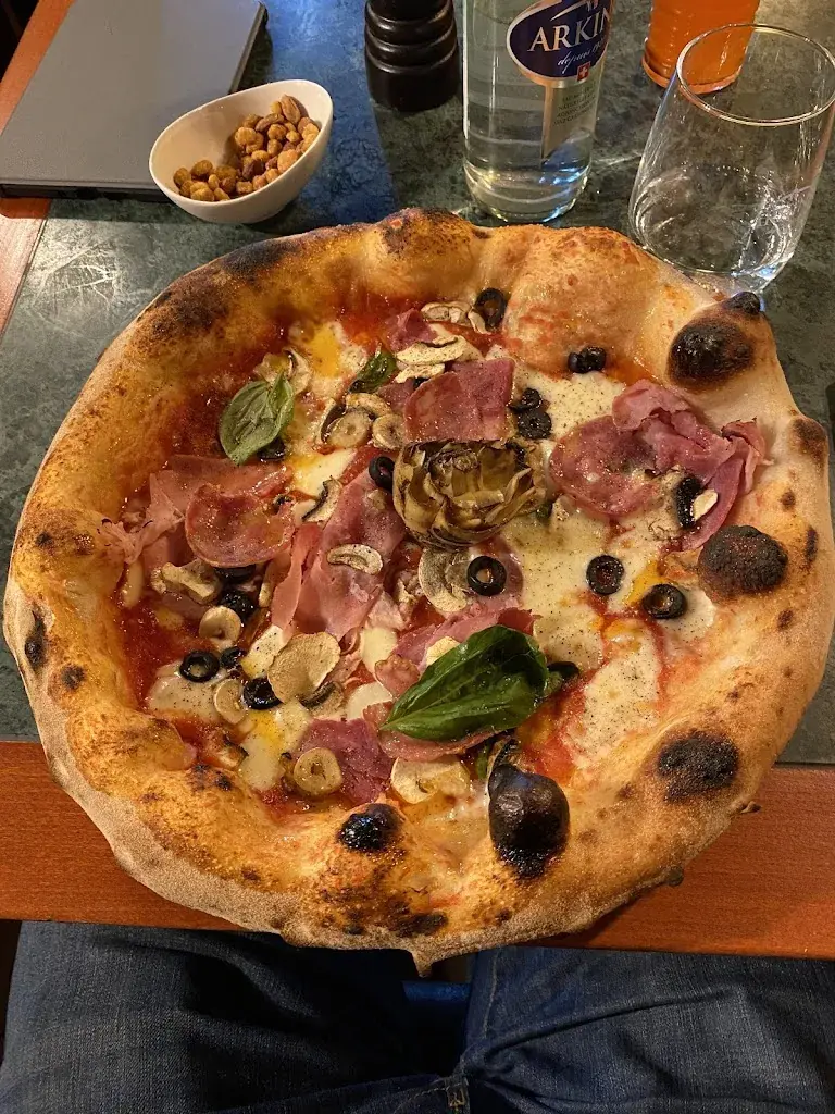 Guillaume Vial_La Casa · Restaurant italien et pizzeria à Lausanne (Prilly-Malley)_Prilly_review