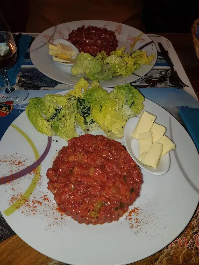 La Cascade, Zutter & Qorri_Prilly_menu_image_1