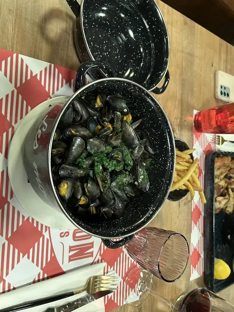 Harry Herr_Bouillon Fleur-de-Lys_Prilly_review