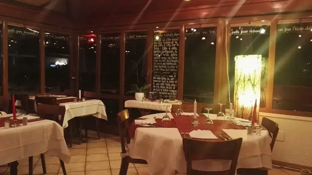 PaTrIcK sUiSsE_Buffet de la Gare_Lutry_avis