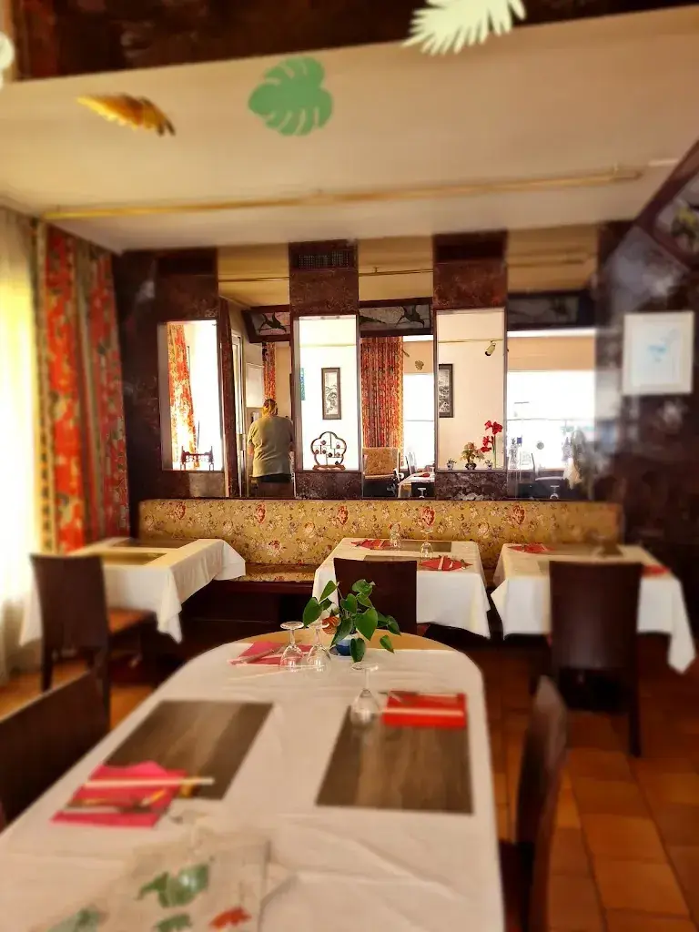 Rajat Bansal_Café - Restaurant La Gourmandine Chew_Pully_review